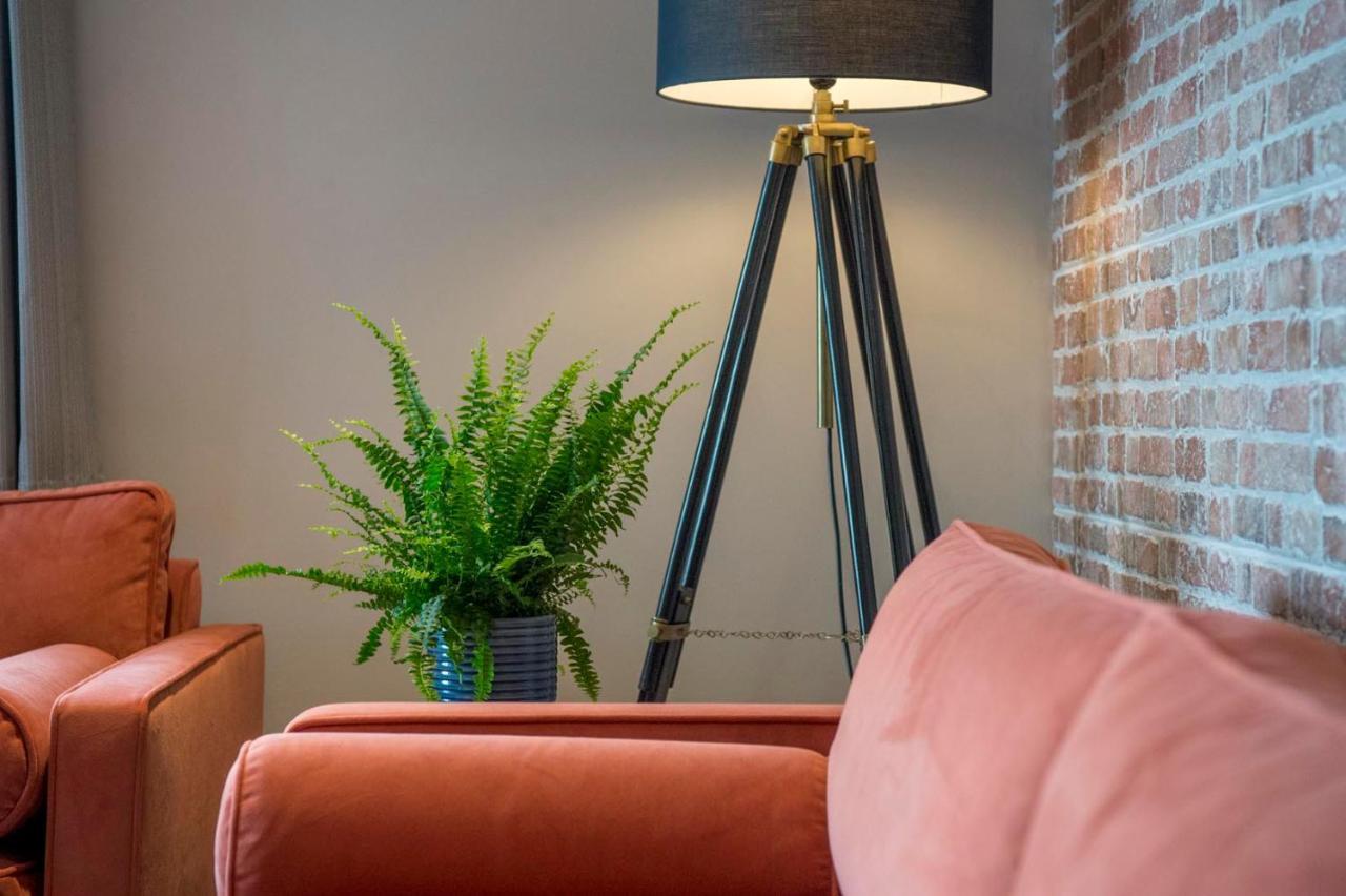 The Quadrant - The Botanical Apartment